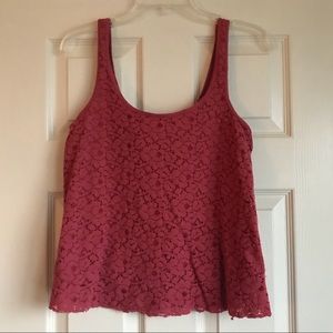 💛NEW AE Lace Crop Top